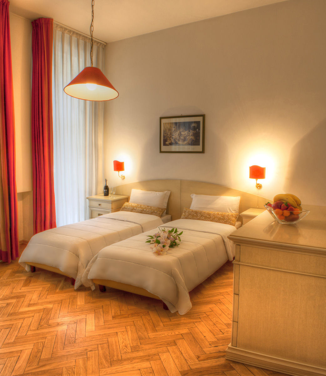 Hotel Suite Home Praga Habitación foto